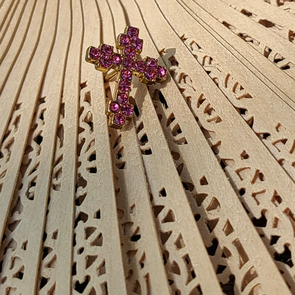 Cross Pin pink - Picture 9 of 12